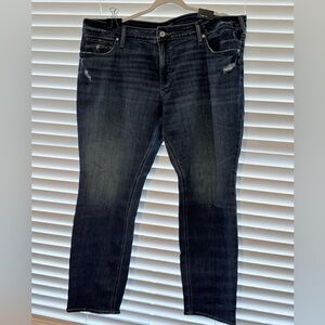 Silver Jeans Women's Boyfriend Jeans - Dark Wash with Faded Highlights